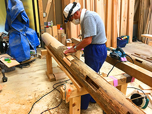 �i16�j�򉻕����؏C��