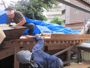 �i8�j���a��H�H��