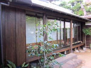 �i2�j������