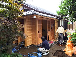 �i13�j�D�`��