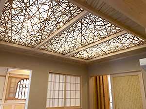 �i32�j�H������