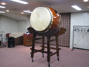 �i3�j����