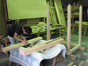 �i2�j���i���H 2