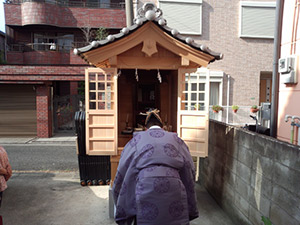 �i4�j�v�H�� 2